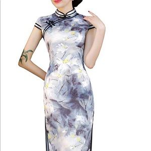 Women dress round open neck